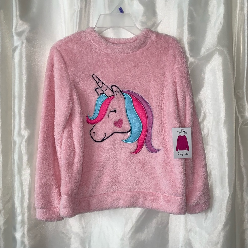 NWT Girls Super Fuzzy Pink Unicorn Sweatshirt - ADORABLE, Soft, Comfy & Warm